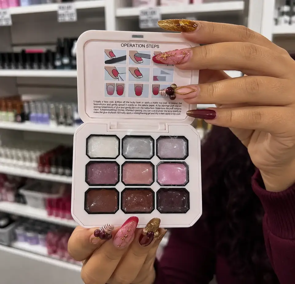 PALETA PAT PAT - CHARM LIMIT 9 COLORES NUDE