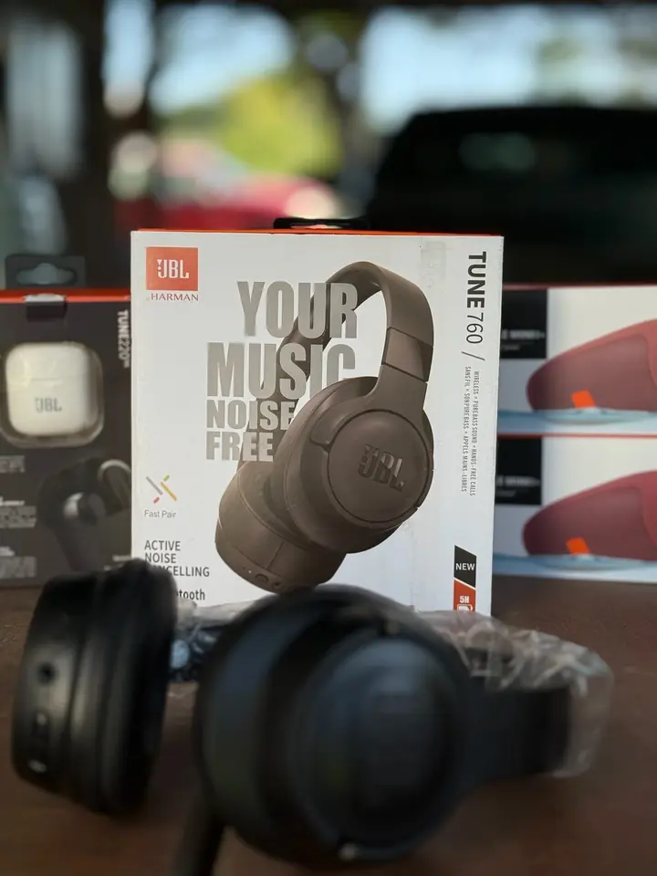 Auricular JBL Tune 760BT Color Negro o Azul