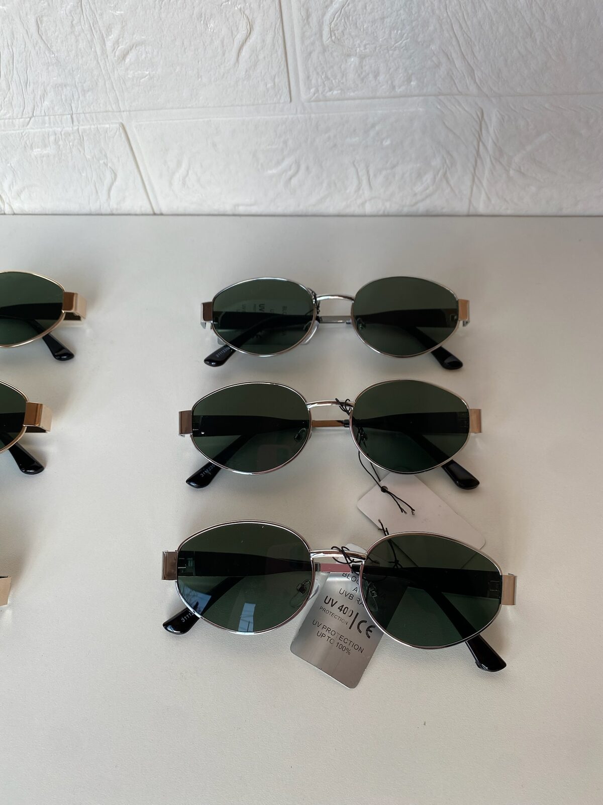 Lentes de Sol Tendencia 400UV (Armazón Dorado)