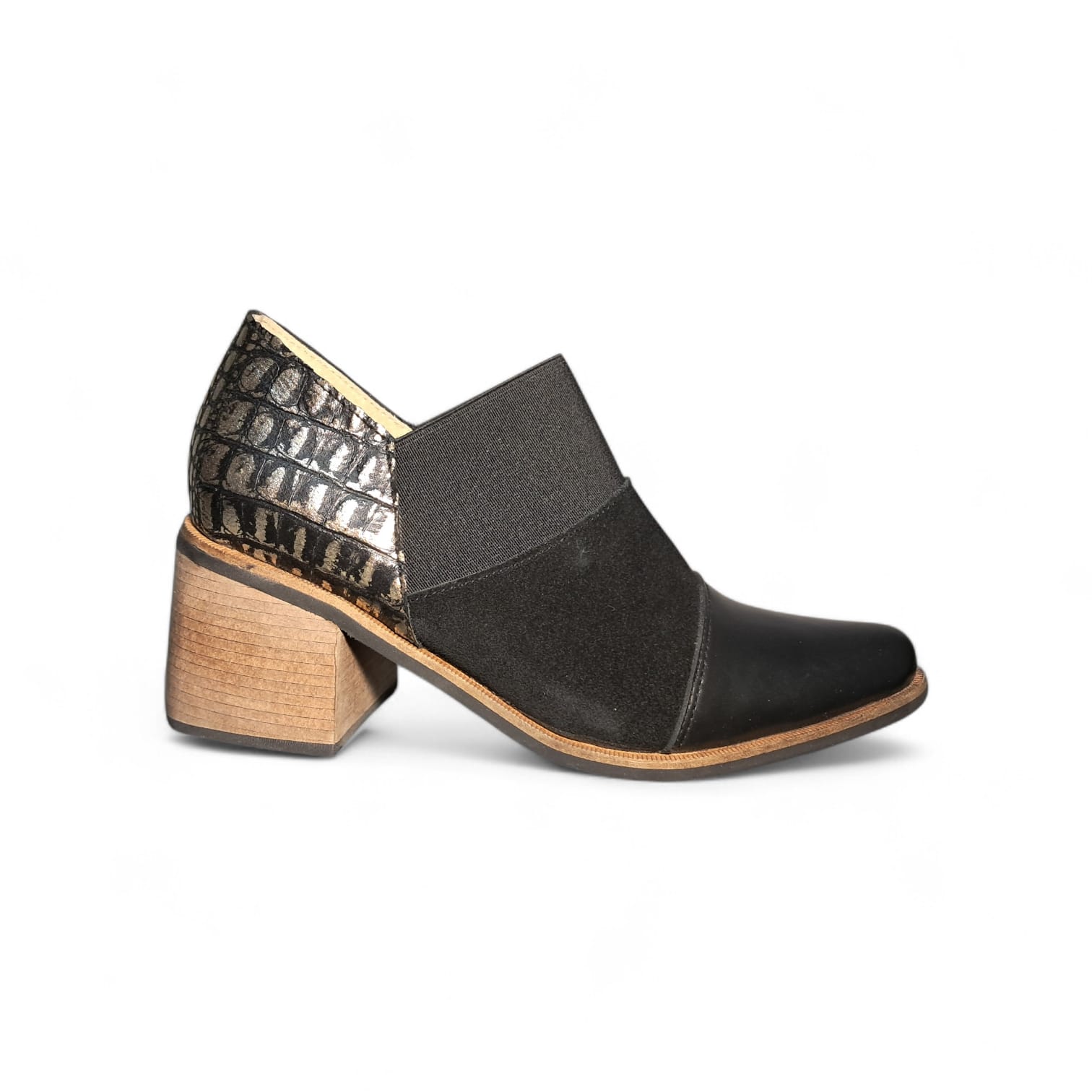 ZAPATO CASUAL DE CUERO CON GAMUZA