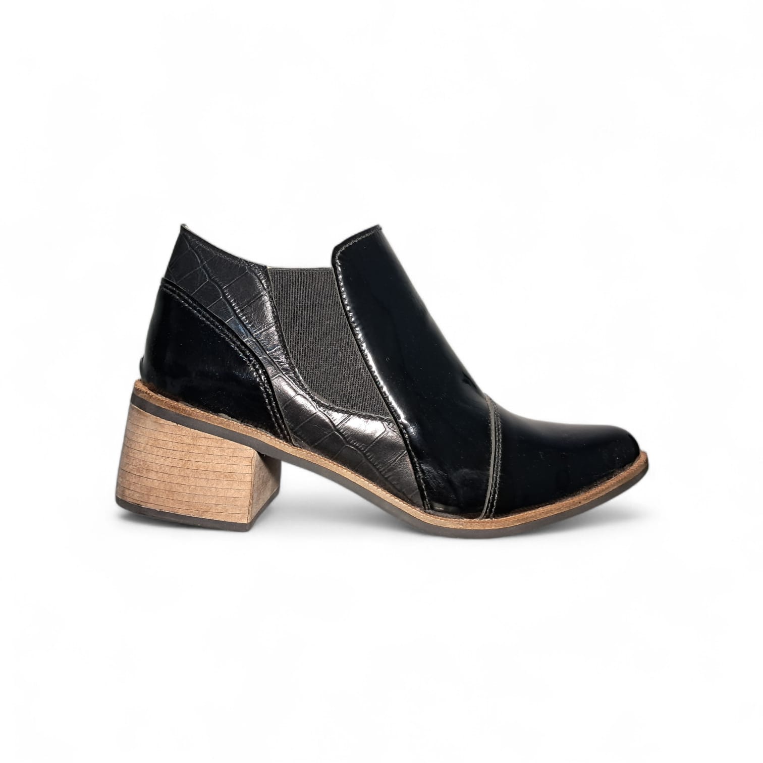 BOTA DE CUERO CHAROL CON ELASTICO Y CIERRE BLACK