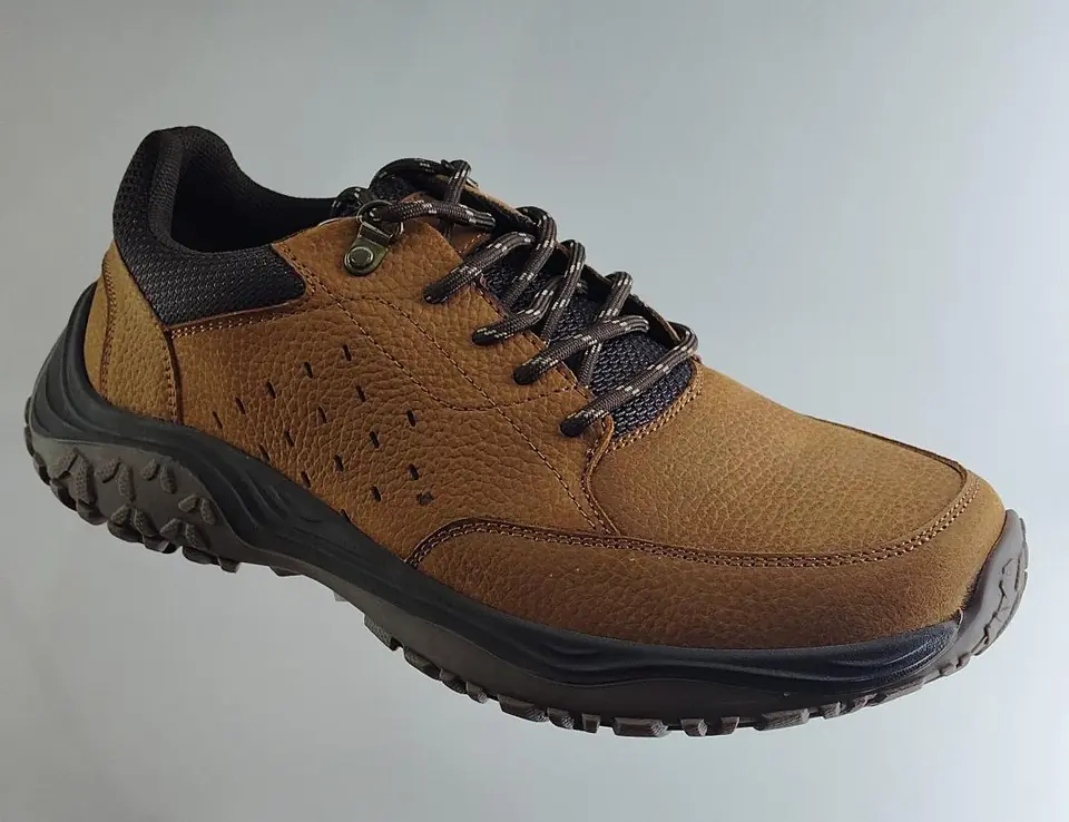 CALZALDO CASUAL HI-TEC DE CUERO