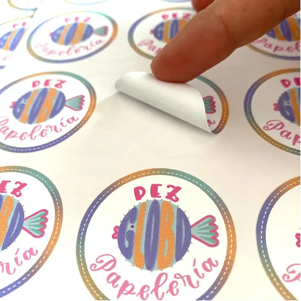 Stickers (vinilo redondos o cuadrados).