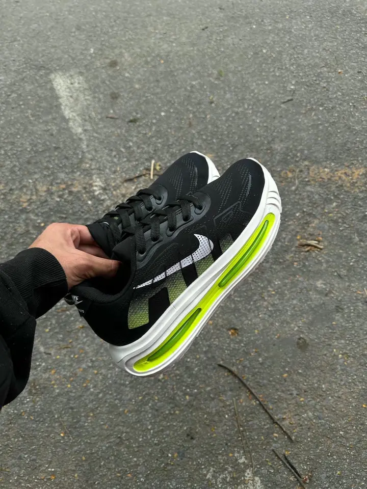 Nike Run Vomero - Black&Green