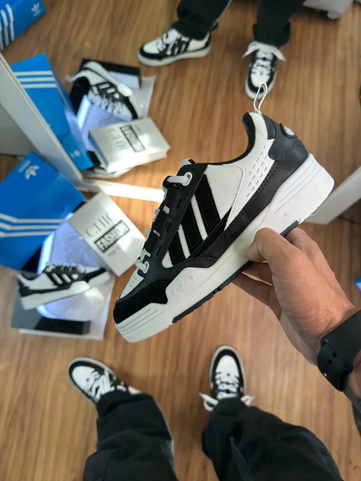 Adi2000 - Shadow White