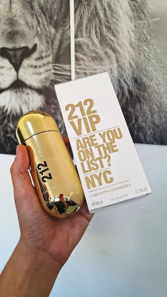 212 VIP - Carolina Herrera