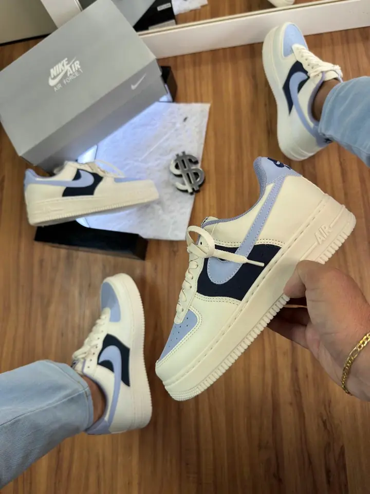 Nike Air Force 1 - Ice Blue