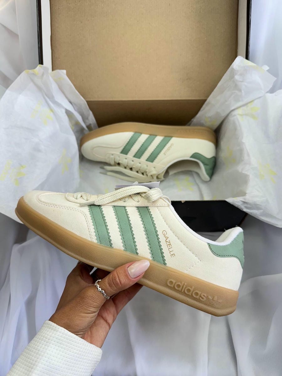 Gazelle - Cream White Collegiate Green Gum