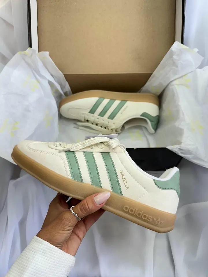 Gazelle - Cream White Collegiate Green Gum