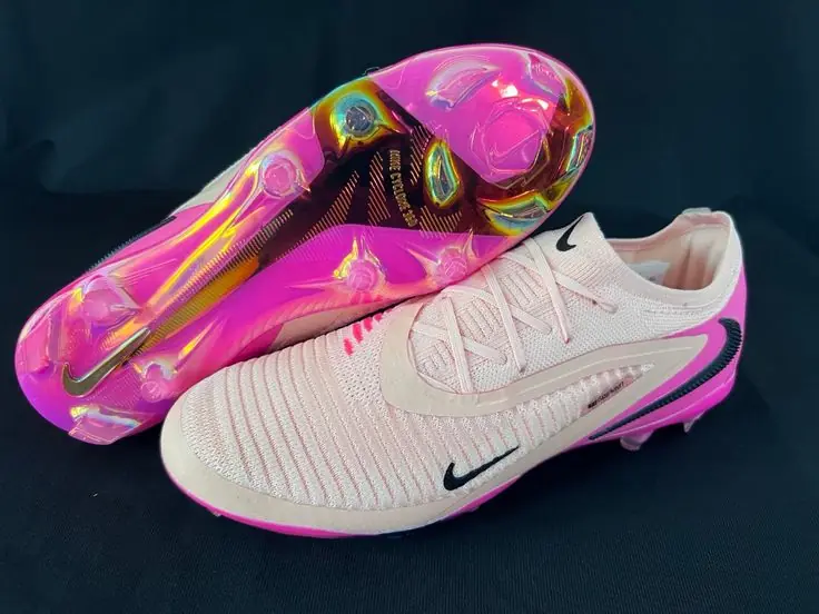 Nike Phantom GX II