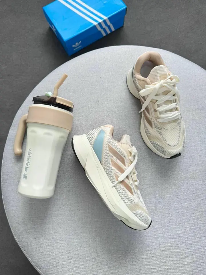 Adidas Duramo - Crema