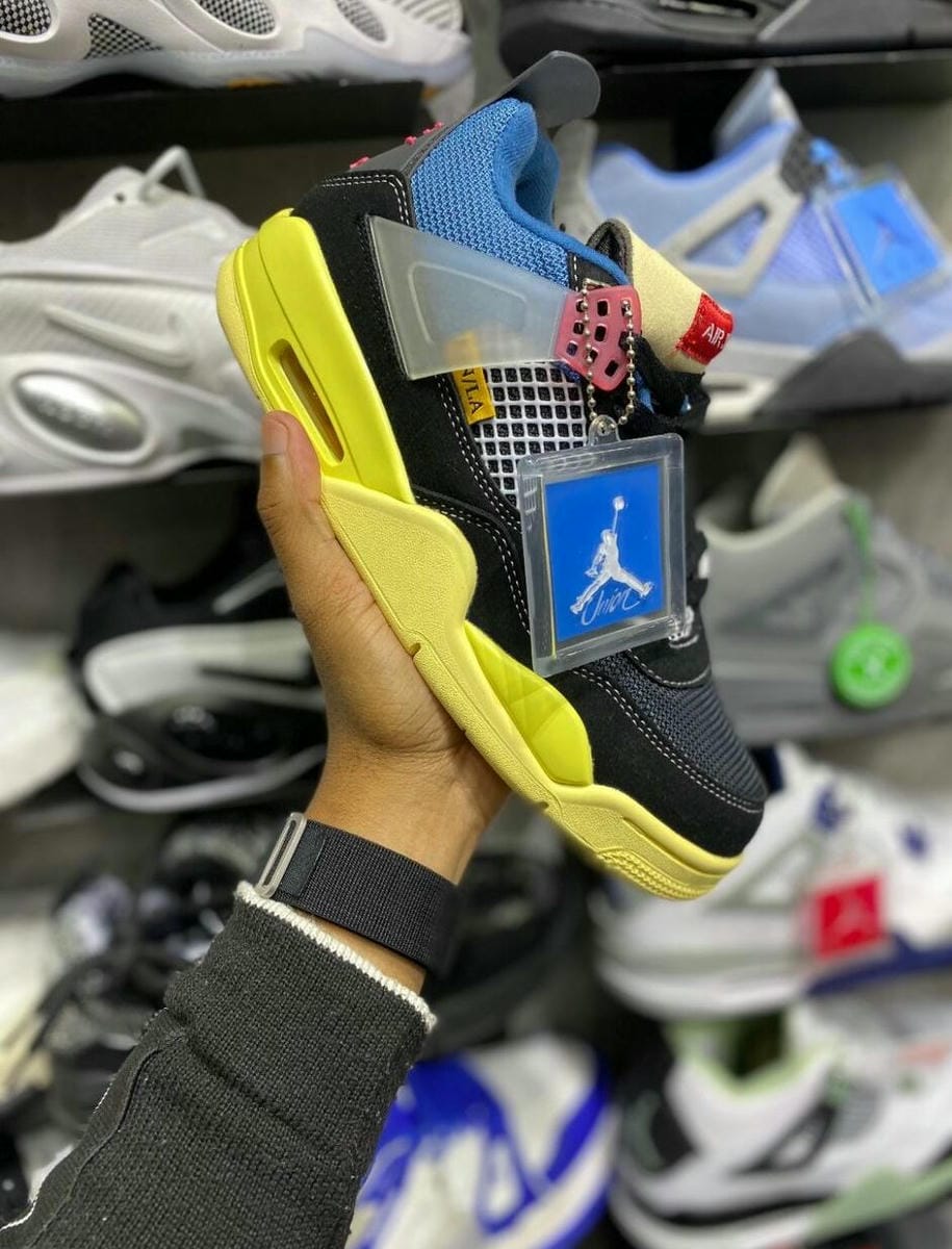 Air Jordan Retro 4 - Coal&Gold