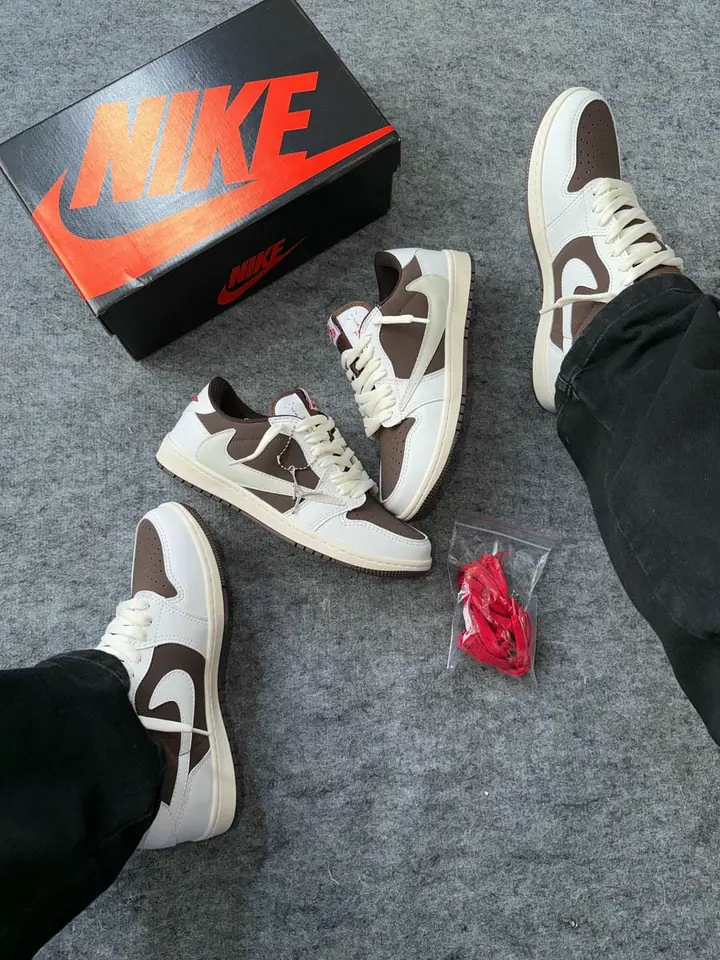 Air Jordan x Travis - Coffe White