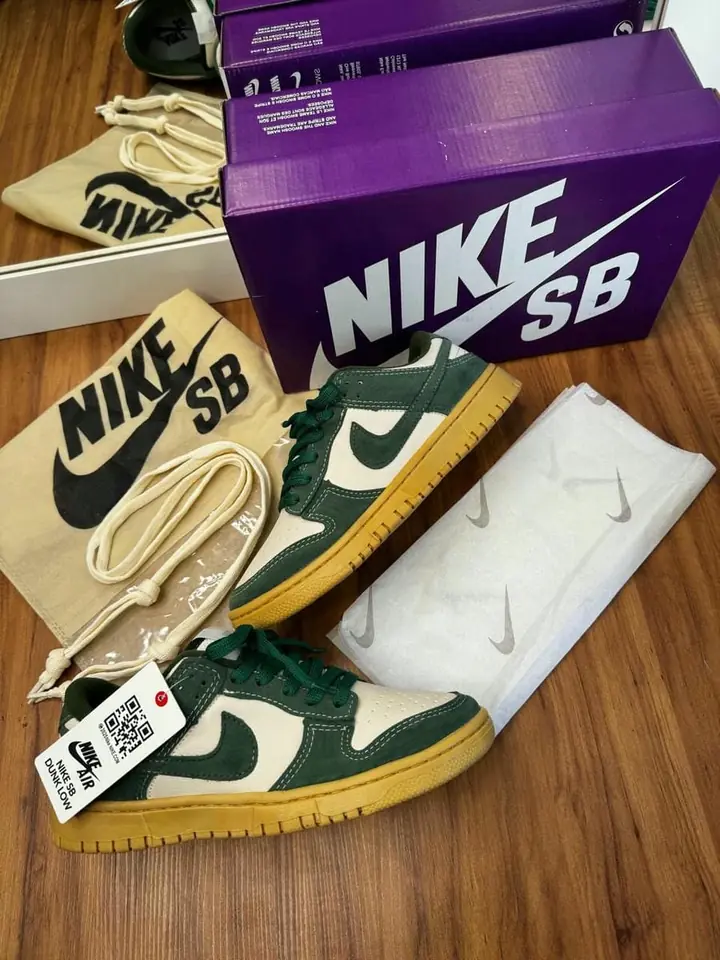Dunk Low - Vintage Green