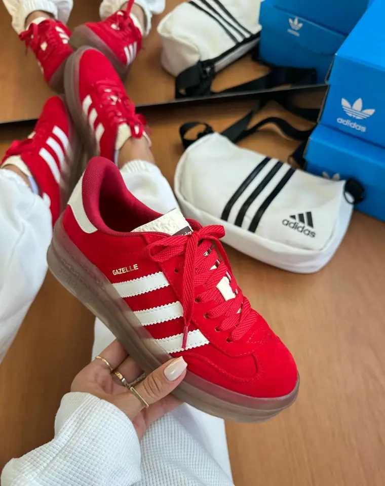 Gazelle - Bold Platform Red White