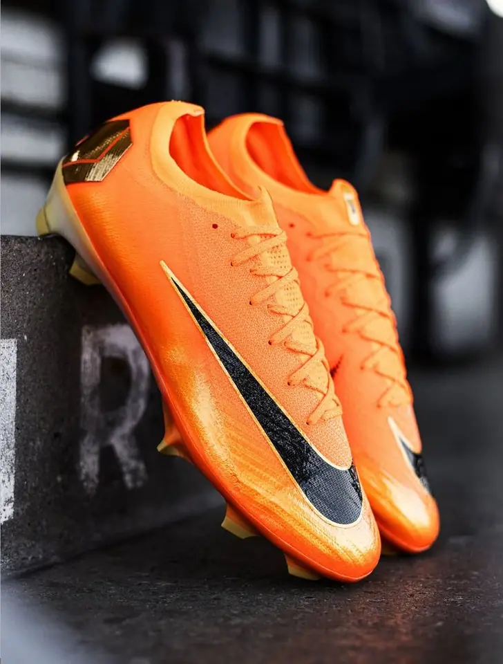 Nike Air Zoom Mercurial Vapor 16