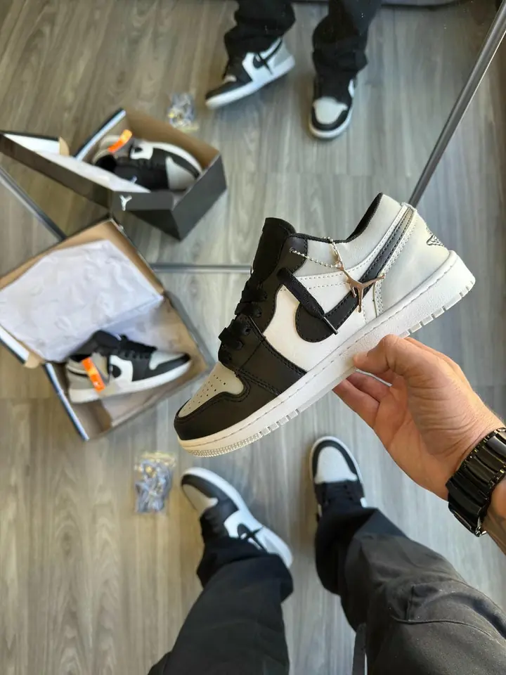 Air Jordan 1 Low - Mosaic