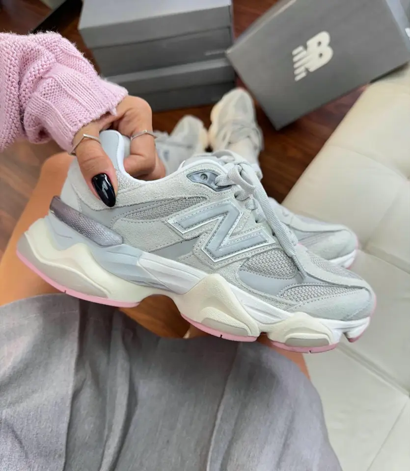 New Balance 9060 - Blush Granite