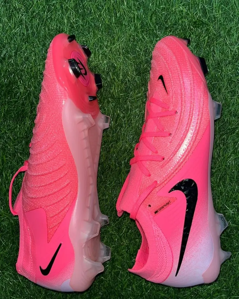 Nike Phantom GX II