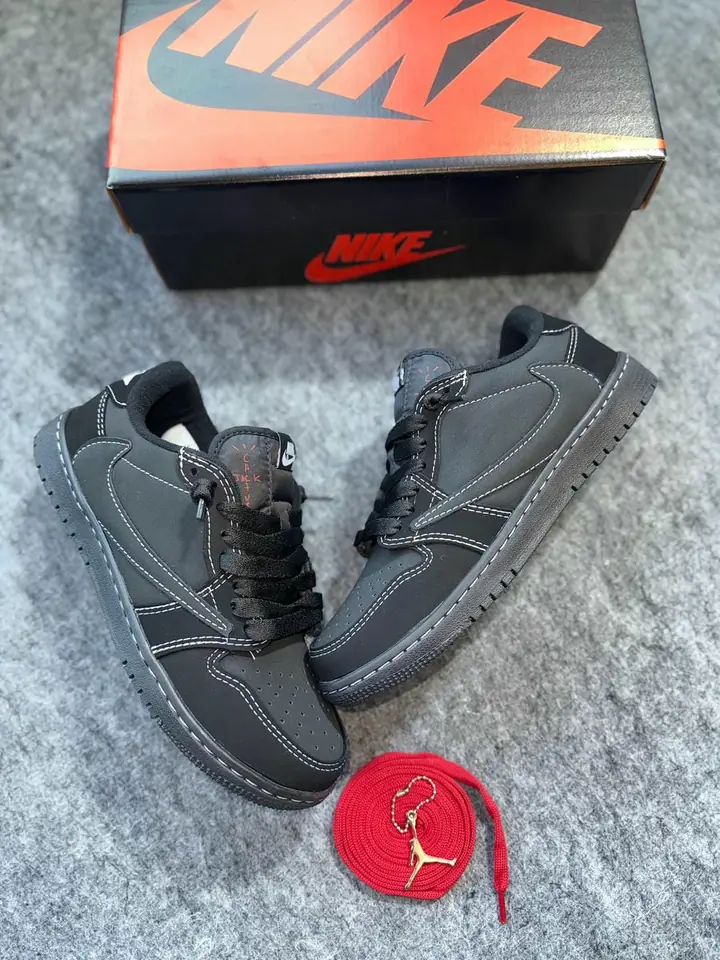 Air Jordan x Travis - All Black