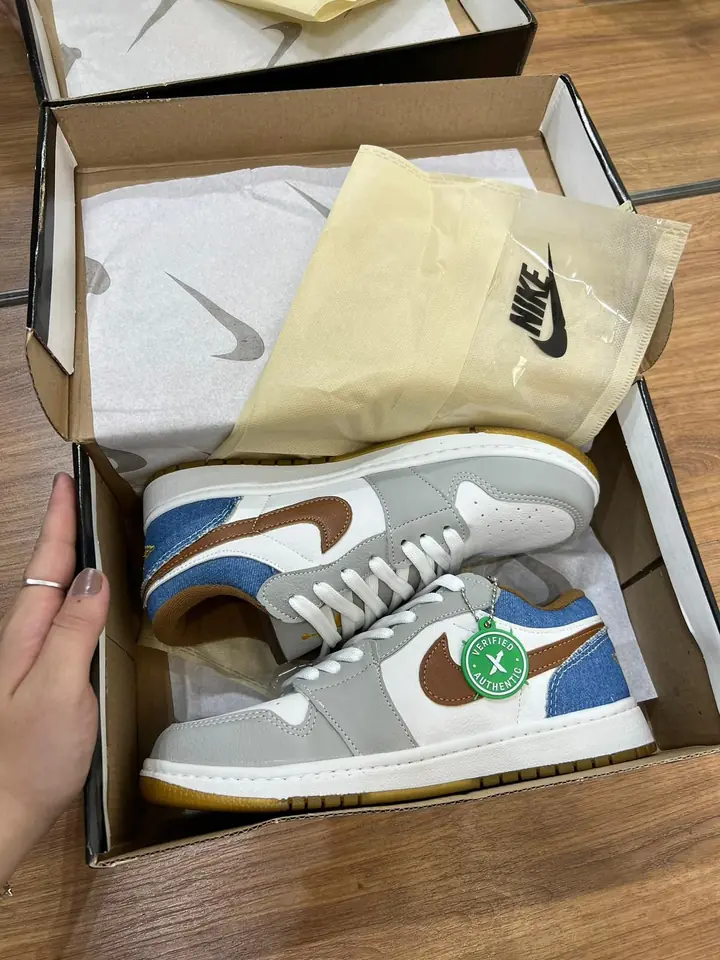 Nike Dunk Low - Bredal
