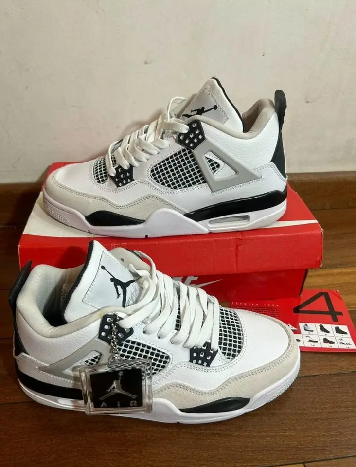 Air Jordan Retro 4 - White