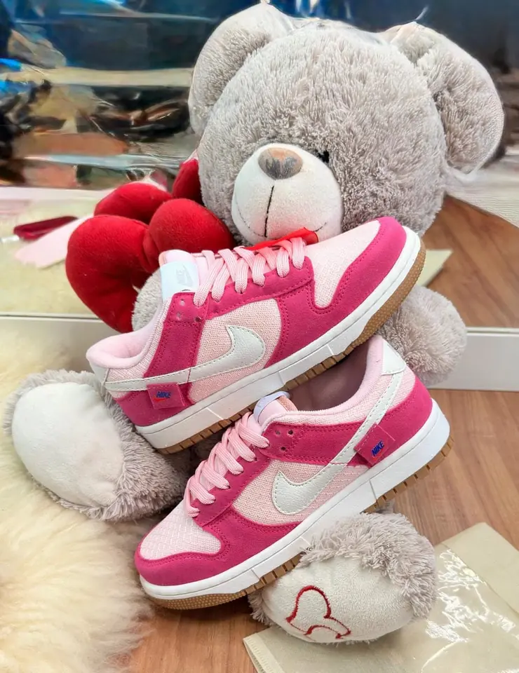 Dunk Low Teddy - Fuxia Women's