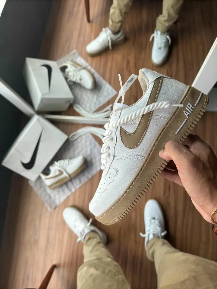 Nike Air Force 1 - Mocha Classic