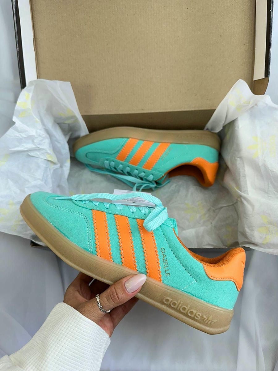 Gazelle - Aqua Green & Orange