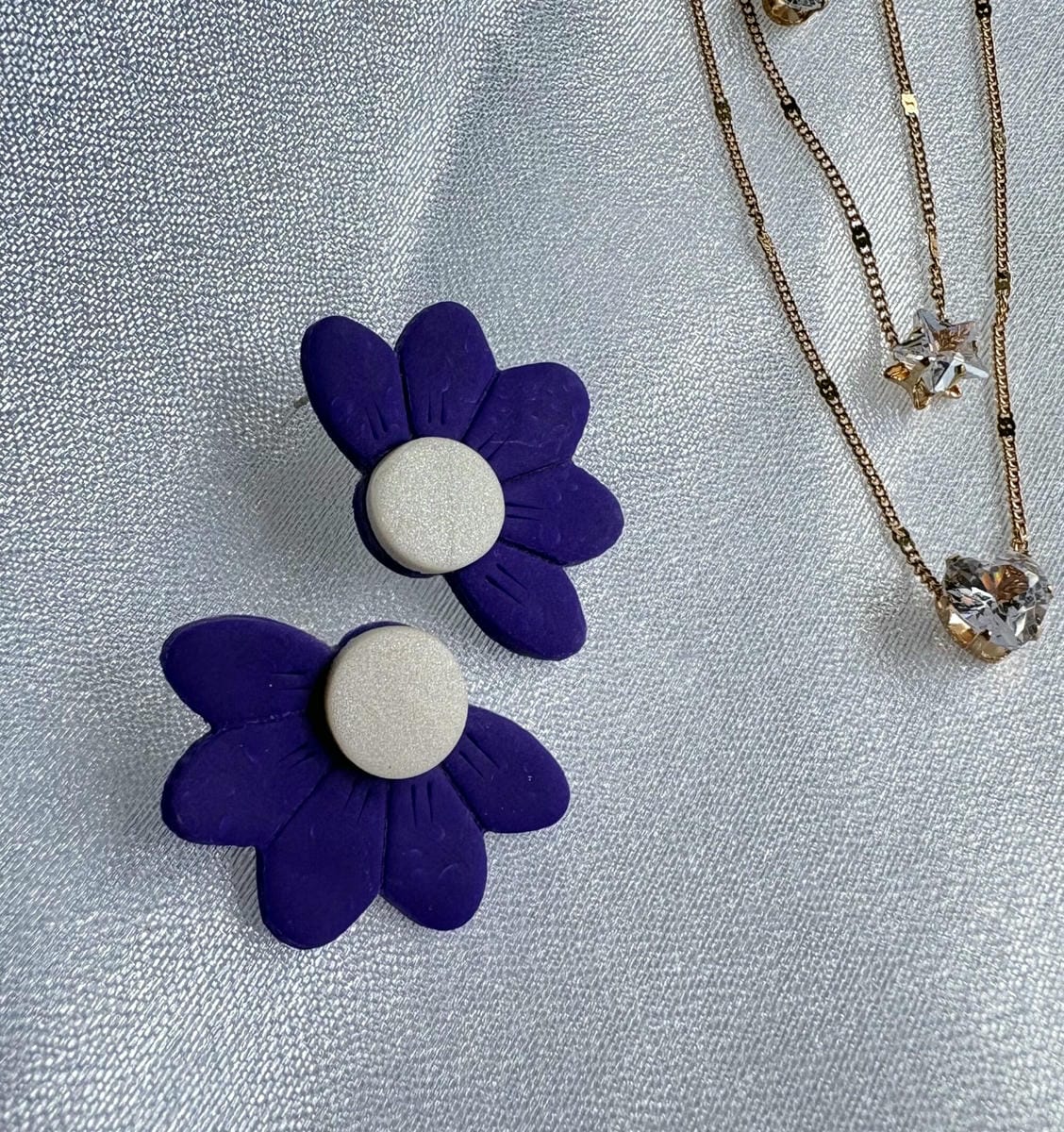 Aurora · Violeta