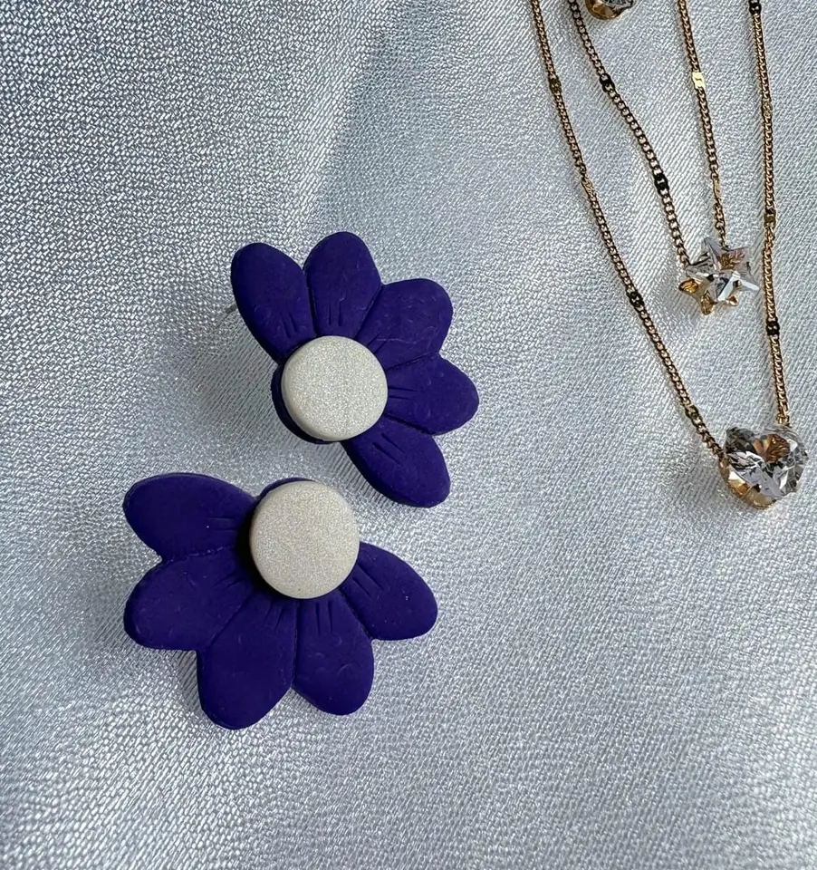 Aurora · Violeta