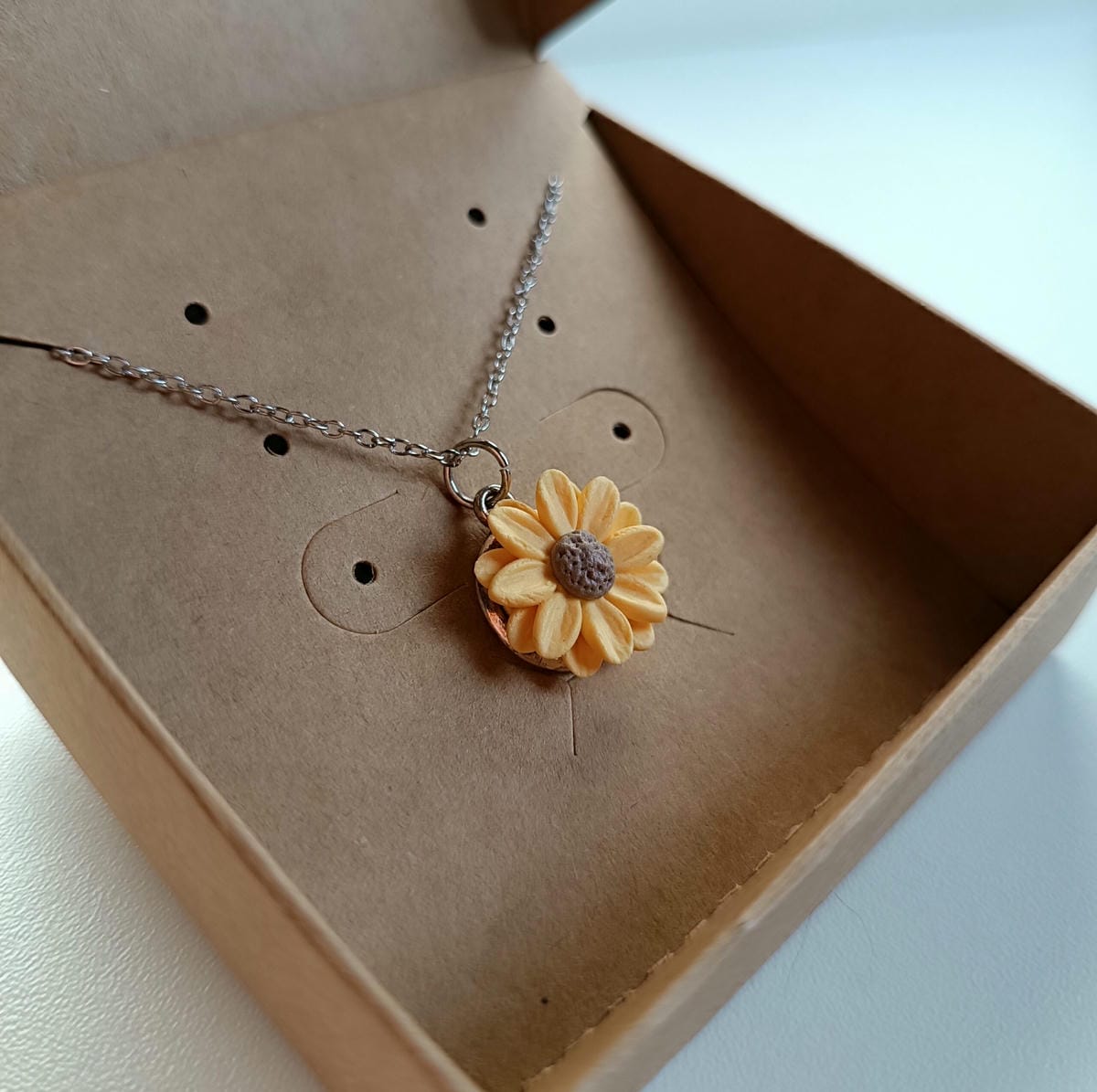Collar de Girasol Celis