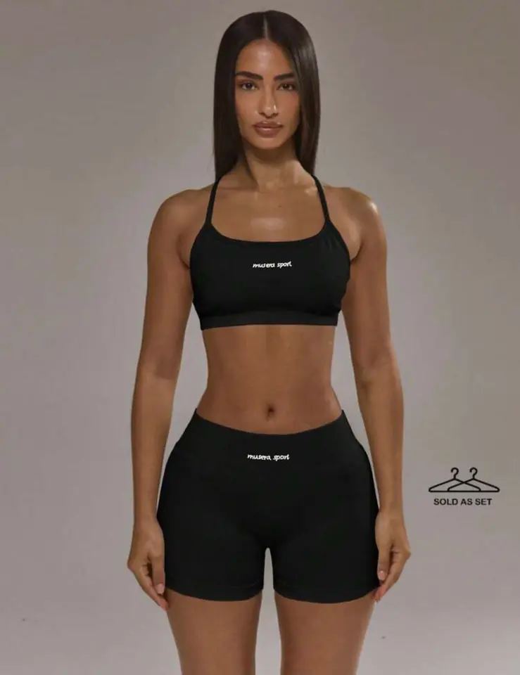 Conjunto deportivo top y short