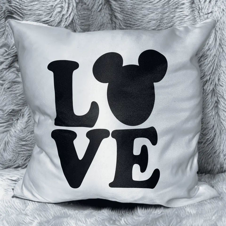 Almohadón Love Mickey