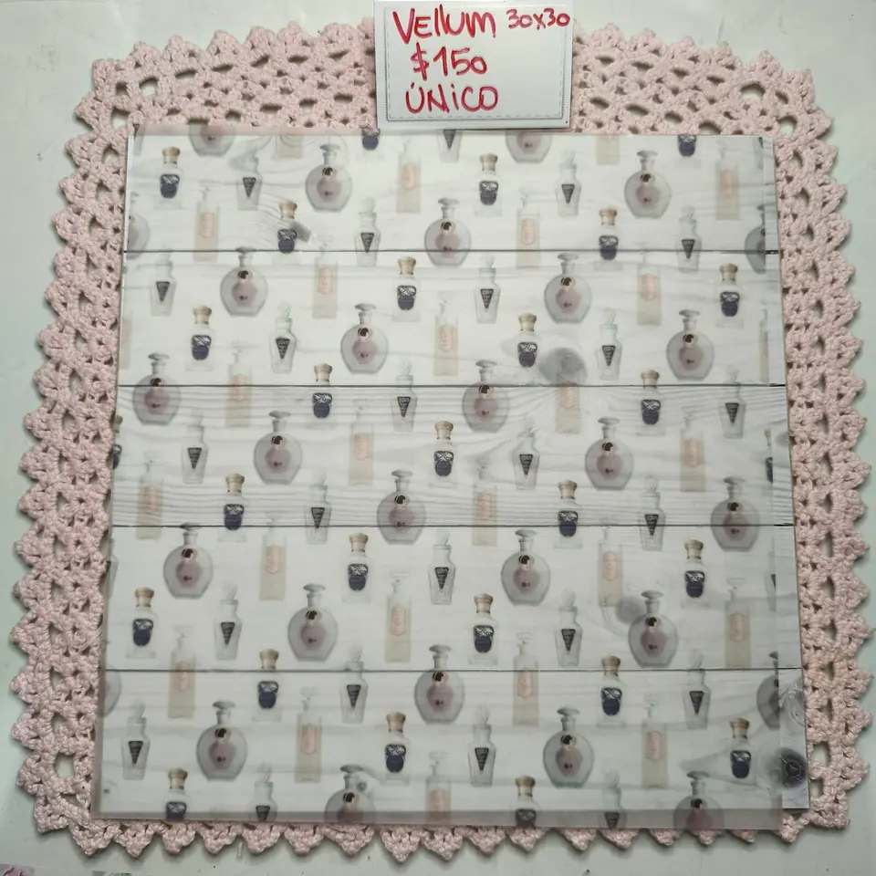 Vellum 30x30 frasquito 1