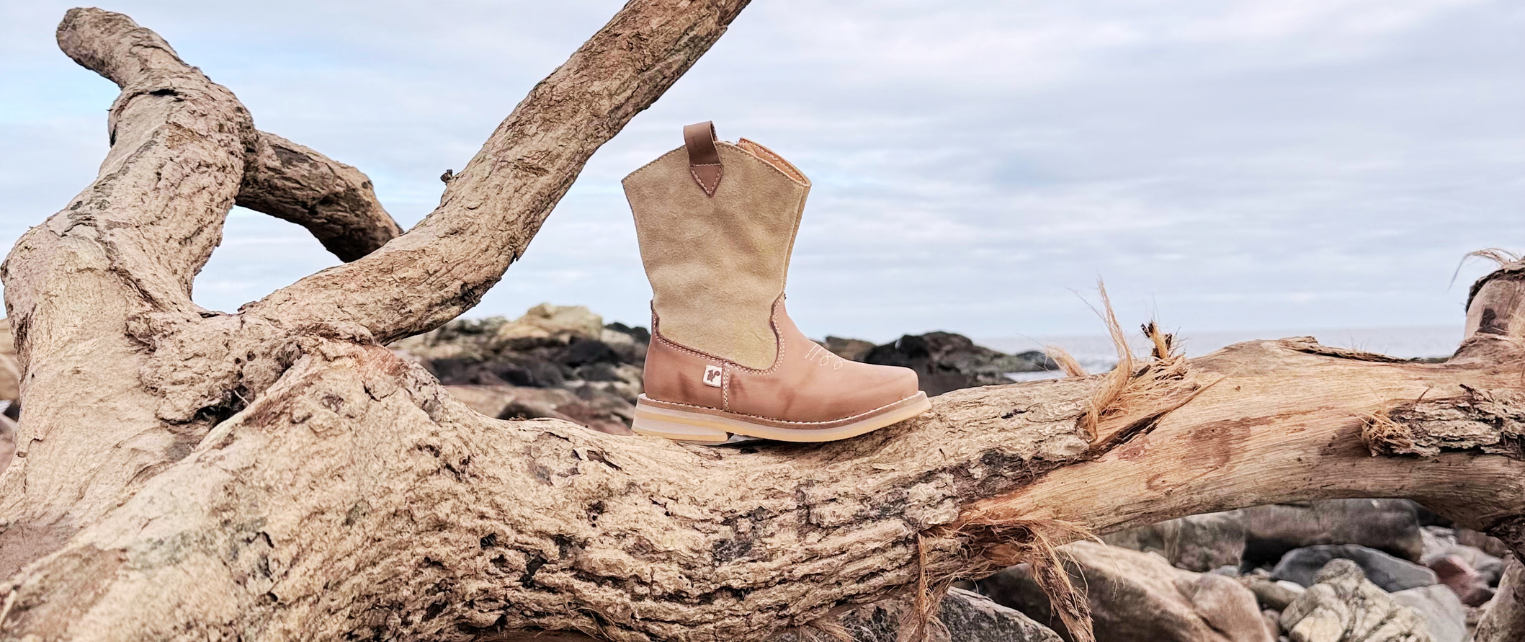 ALMENDRA leather&petit