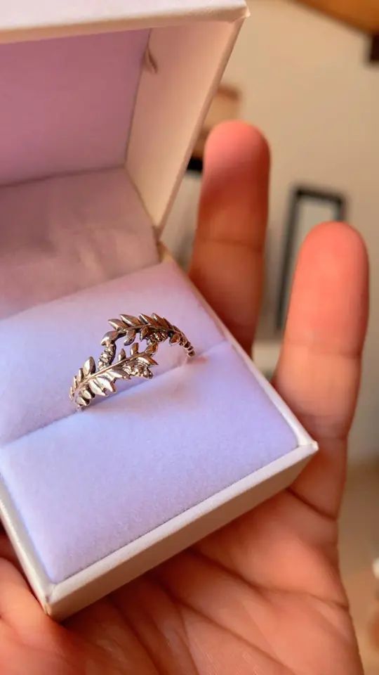 ANILLO HOJAS