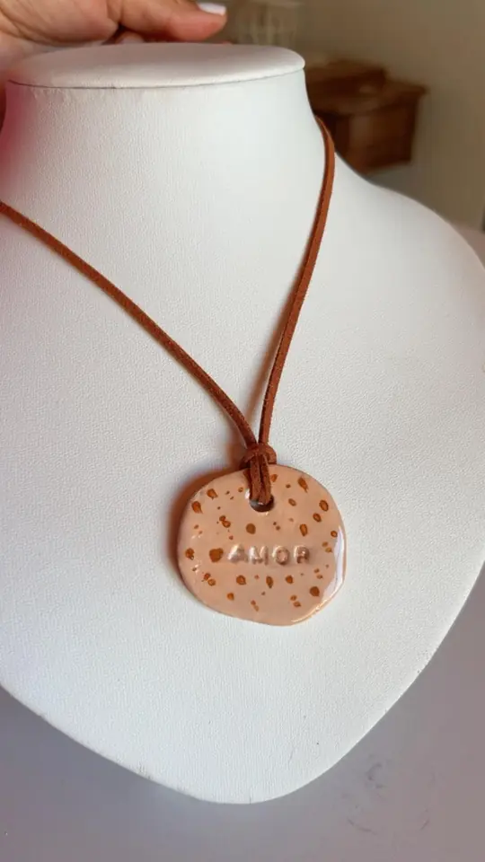 CHOCKER AMOR