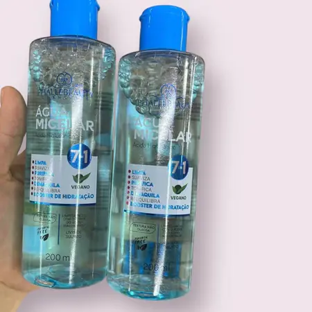 Agua micelar de ácido hialuronico de Phalleabeauty