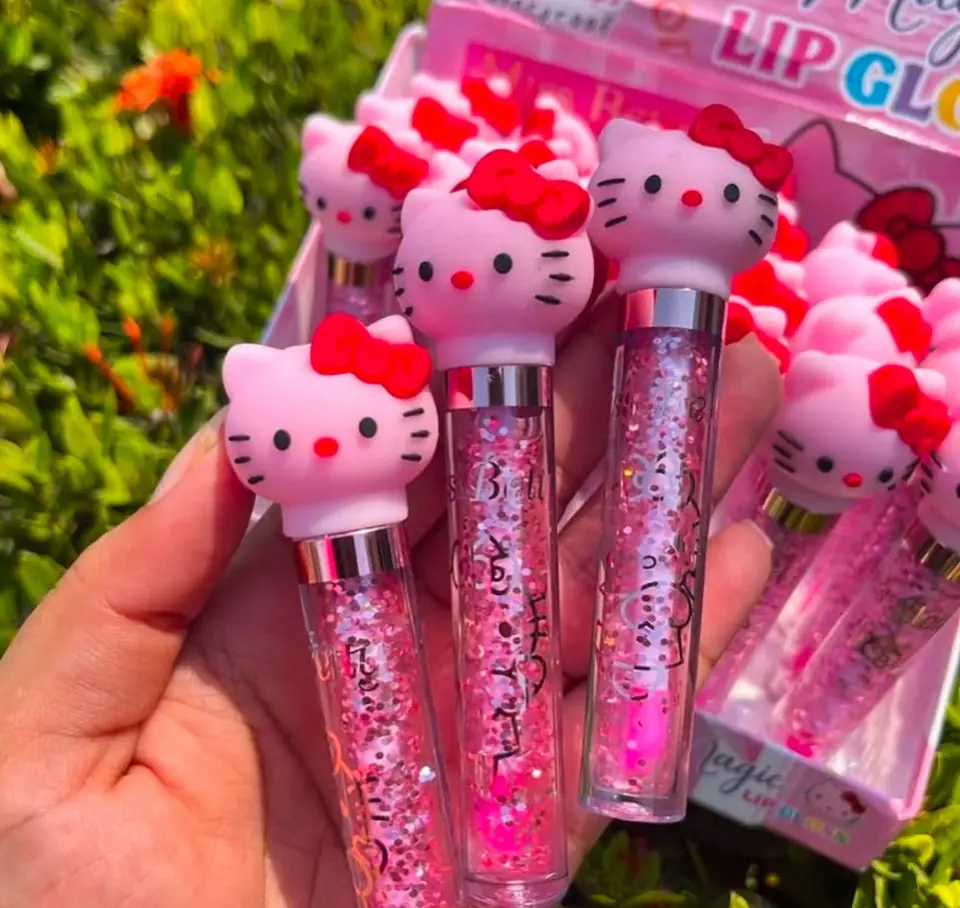 Magic lip gloss hello kitty