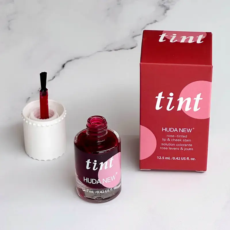 Tinta para labios y mejillas imitación a la benetint