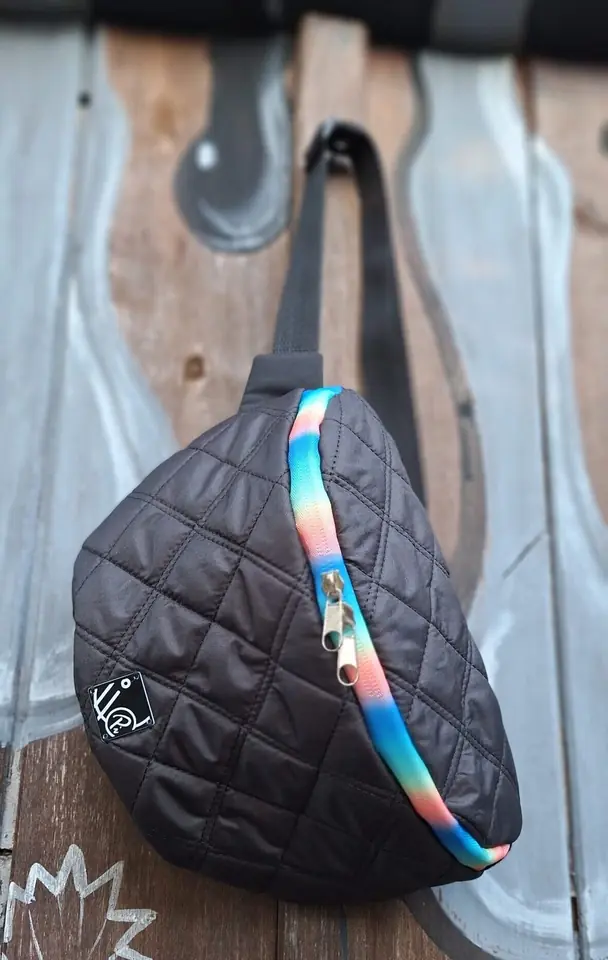Riñonera multicolor 1