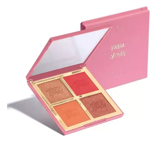 Paleta luminosa de coloretes e iluminadores