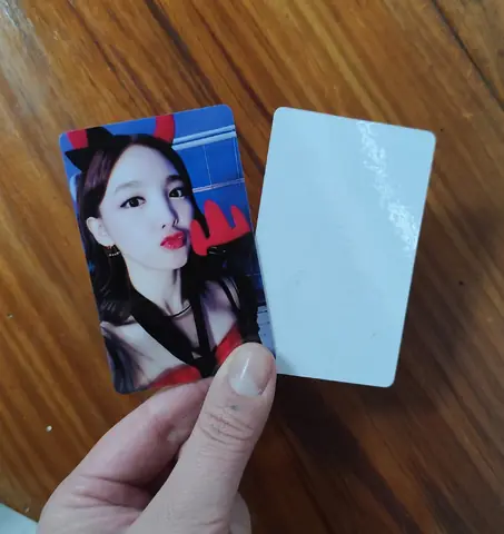 Photocard Personalizada (Dorso Blanco)