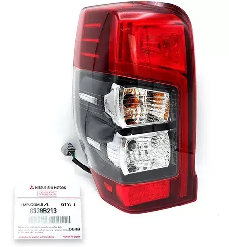 Linterna trasera Mitsubishi L200 2021 a 2023