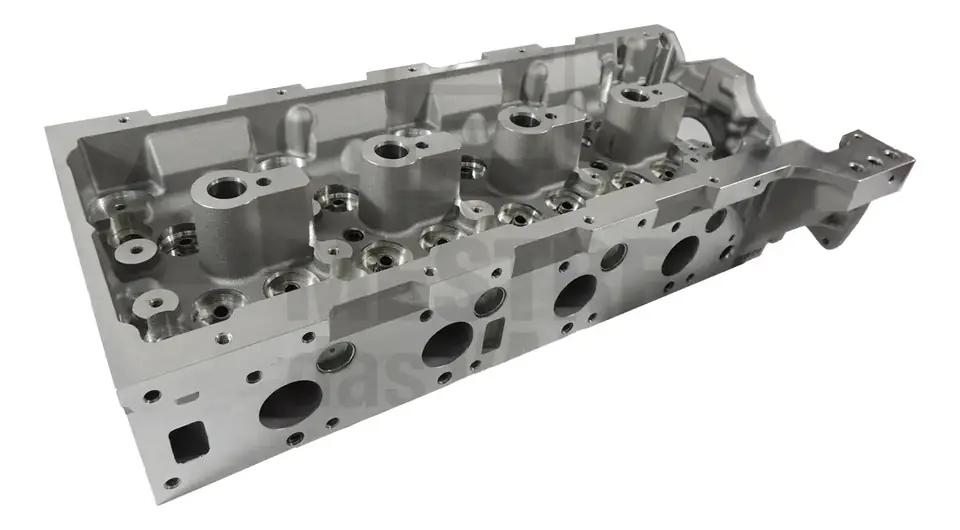 Culata Taranto para Sprinter CDI 413 2.2 OM611 16V (2007–2008)