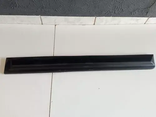 Moldura Puerta Trasera Izquierda Citroen C4 Pallas 06/08 (Usado)