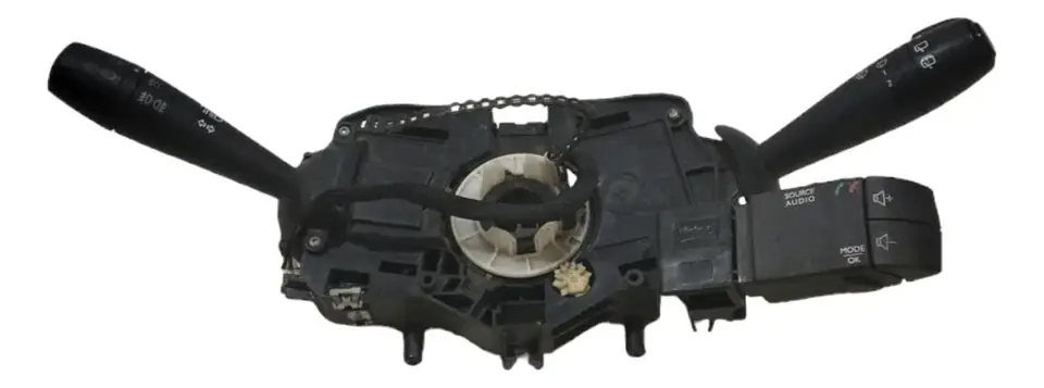 Limpiaparabrisas Llave Flecha Renout Sandero Duster Logan 2015 Al 2019 (usado)