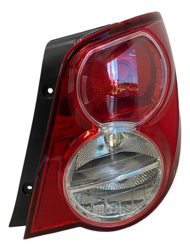 Luz trasera para sedán Sonic 2012-2014