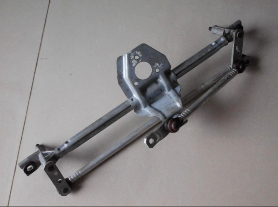 Maquina limpiaparabrisa corsa 2 montana original Usada
